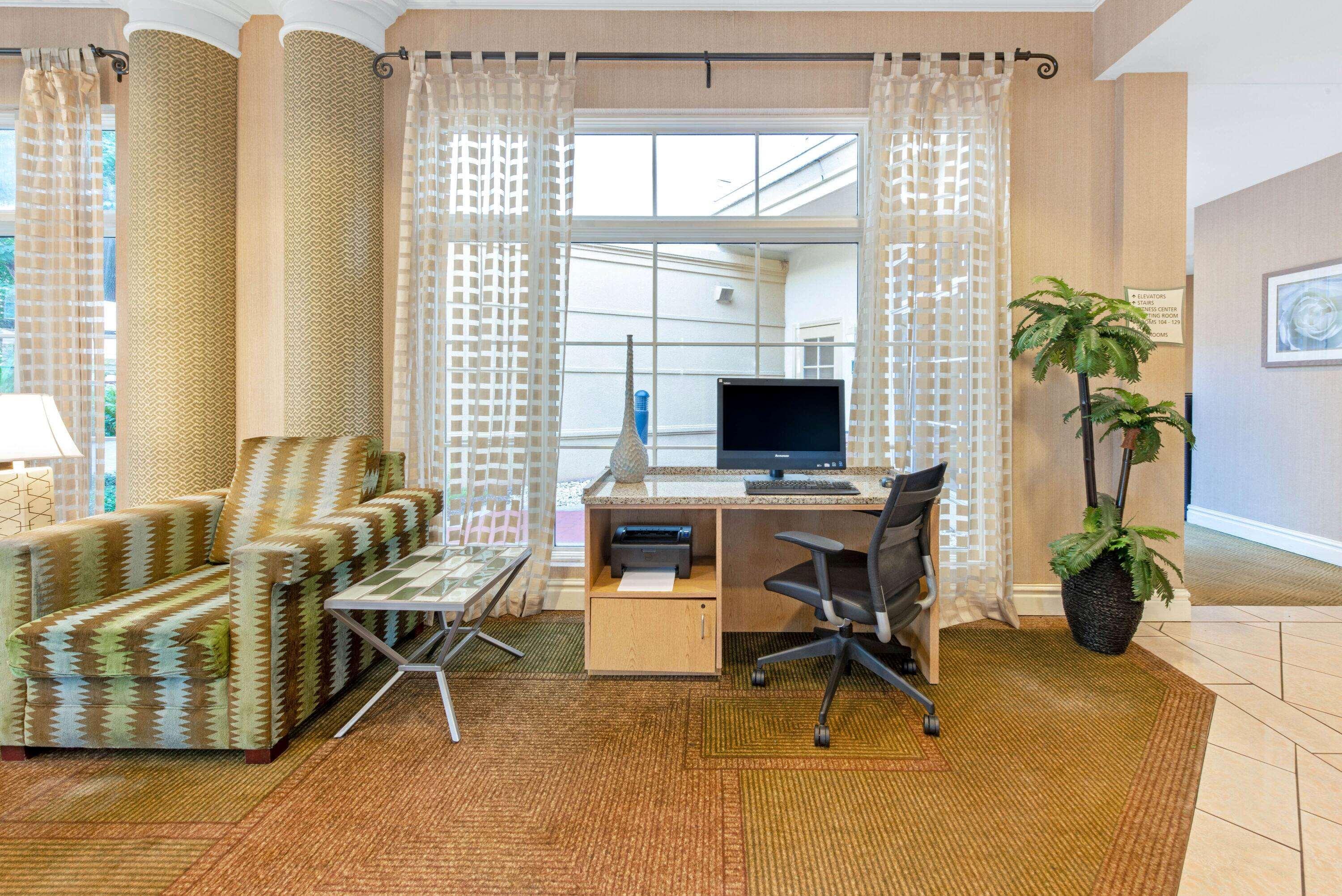 La Quinta By Wyndham Usf Hotell Tampa Exteriör bild