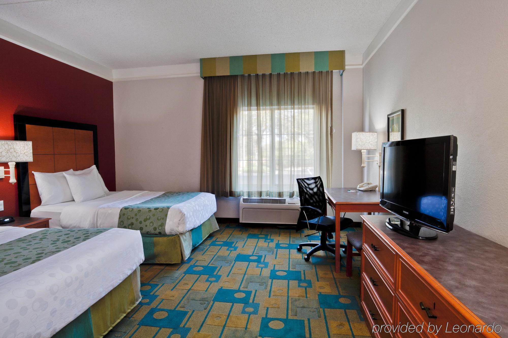 La Quinta By Wyndham Usf Hotell Tampa Rum bild